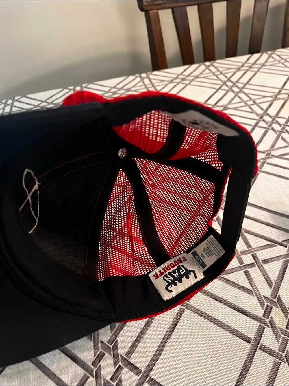 Red and Black Mesh Baseball Cap with Embroidered Logo St. Louis